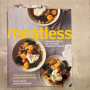 Martha Stewart Meatless Cookbook with Yellow and Cream Accents
